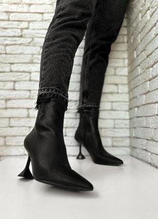 Нові чорні демісезонні черевики ботинки ботильйони5 фото