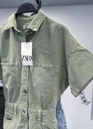 Джинсовий комбінезон zara розмір хс 34 голубий хакі4 фото