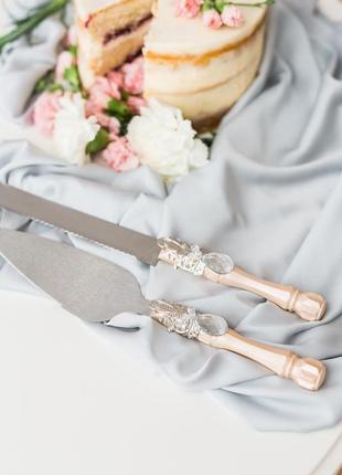 Приборы для свадебного торта розовый персик. нож и лопатка в розовом цвете.3 фото