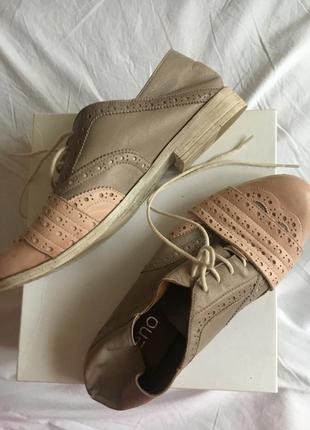 Шкіряні туфлі « оксфорди» bueno( оригінал).