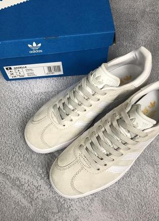 Жіночі кросівки adidas gazelle, adidas hamburg, adidas terrex, adidas iniki, adidas samba, adidas campus, adidas forum, adidas niteball4 фото