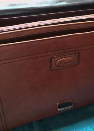 Именной коричневый кожаный портфель "монограмма"2 фото