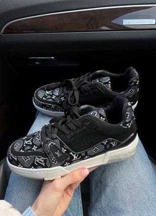 Louis vuitton trainer black