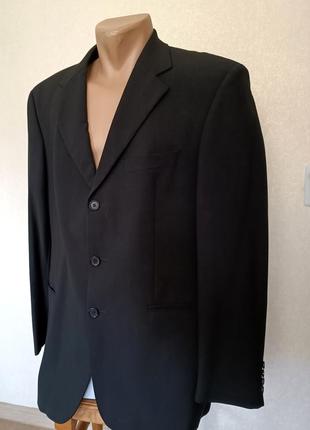 Черный мужской пиджак/ блейзер hugo boss 100% шерсть