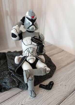 Игрушка клон-коммандер вольф (clone commander wolffe) сага star wars .7 фото