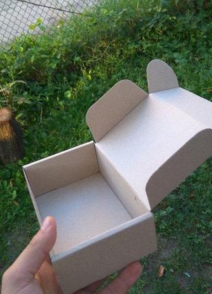 Коробка з картону3 фото