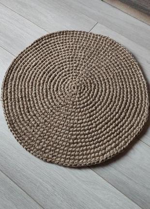 Круглый плетёный коврик. подстилка для животных.1 фото