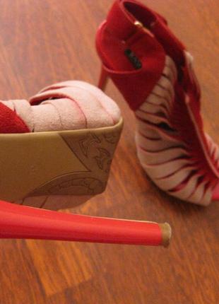 Босоніжки basconi баскони червоні 36р шпилька км07043 фото