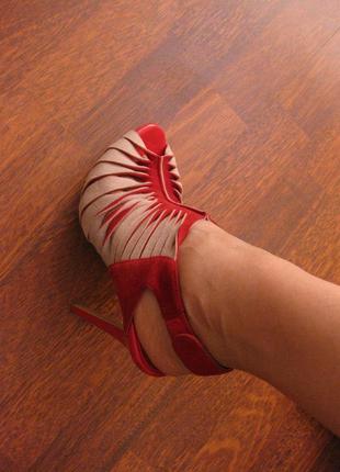Босоніжки basconi баскони червоні 36р шпилька км07048 фото