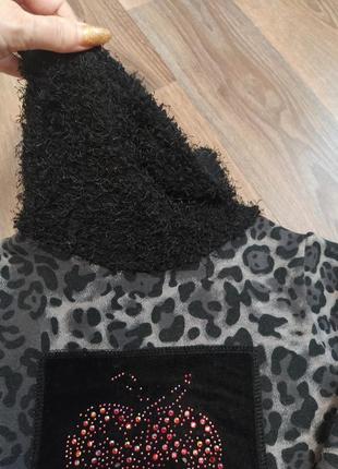 Зимовий светр в леопардовий принт3 фото