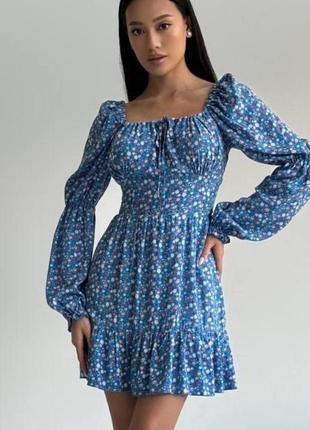 Платье короткое с цветочным принтом на длинный рукав качественная стильная трендовая голубая