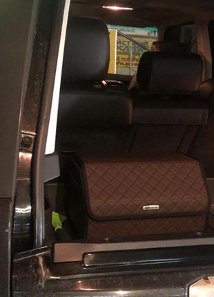 Органайзер в багажник авто bmw от carbag коричневый с чёрной строчкой и чёрной окантовкой2 фото