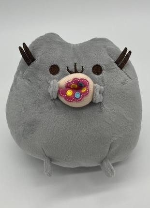 Уцінка!!! плюшева м'яка іграшка кіт пушин з пончиком 15х18см pusheen cat1 фото