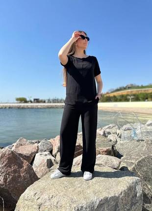 Костюм женский однотонный оверсайз футболка брюки свободного кроя на высокой посадке качественный стильный черный2 фото