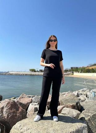 Костюм женский однотонный оверсайз футболка брюки свободного кроя на высокой посадке качественный стильный черный4 фото