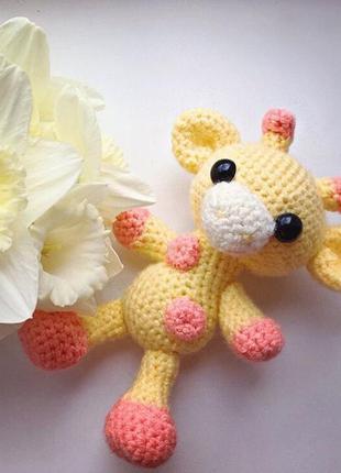 Вязанный жирафик