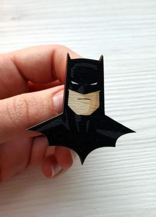 Значок из дерева "batman"