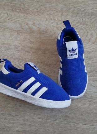 Кроссовки синие adidas gazelle 25 размер3 фото