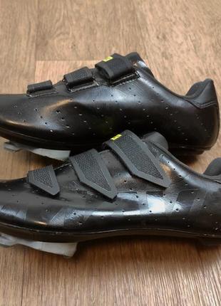 Вело туфлі mavic energycomp контакти чорні шипи взуття кросівки чоловічі шосейні велотуфлі 41 41.5 см index energy transfer 50