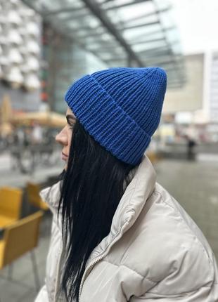 Зимова шапка з мериносової вовни (синя, ручна в'язка)