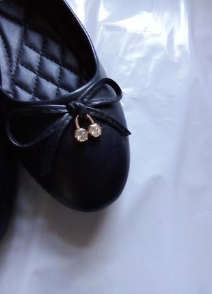 Туфли женские 🍒
качество супер ❤️
распродаж2 фото