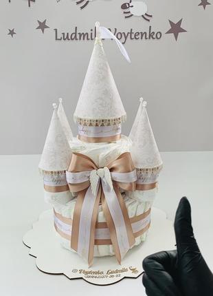 Замок из памперсов  памперсный торт из подгузников подарок в роддом или на крестины5 фото