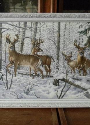 Картина вишита хрестом "олені" у зимовому лісі"
