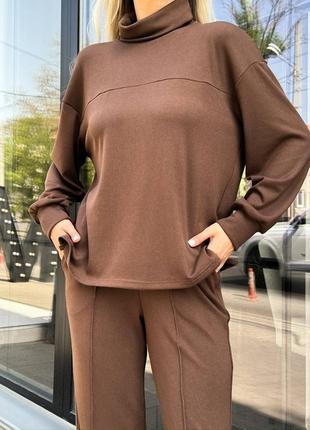 Женский костюм двойка свитер свободного кроя + штаны прямые пояс на резинке6 фото