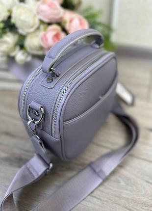 Женская стильная и качественная сумка из эко кожи лаванда3 фото
