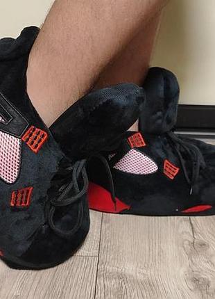 Тапки кроссовки джордан черные красный размер 38-44 (28см)
