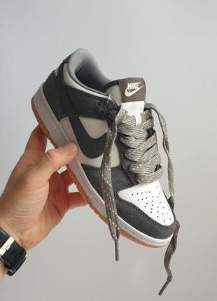 Nike sb dunk low smoke grey •grey white•