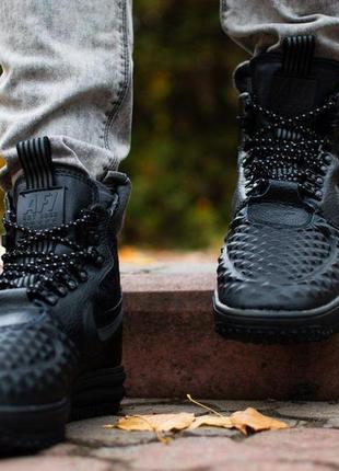 Высокие кроссовки lunar force 1 duckboot 17 black1 фото