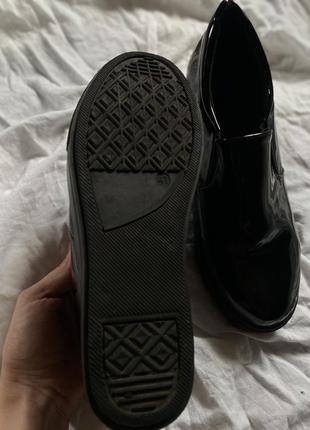 Базовые туфли слипоны женские лаковые черные на платформе 41 размер4 фото