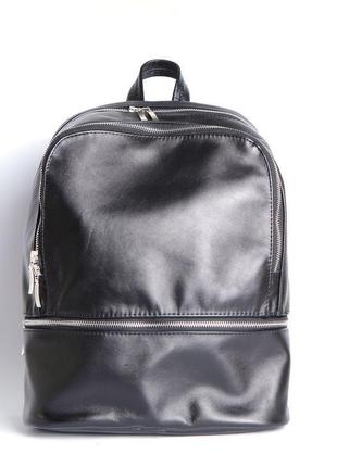 Большой кожаный рюкзак из натуральной кожи2 фото