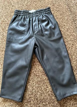 Детские кожаные штаны zara