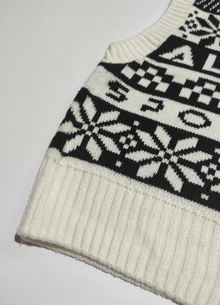 Молочная черно белая вязаная жилетка жилет безрукавка с надписями кофта свитер акрил6 фото