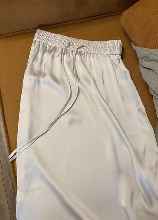 H&amp;m атласная сатиновая юбка миди с разрезами тренд2 фото