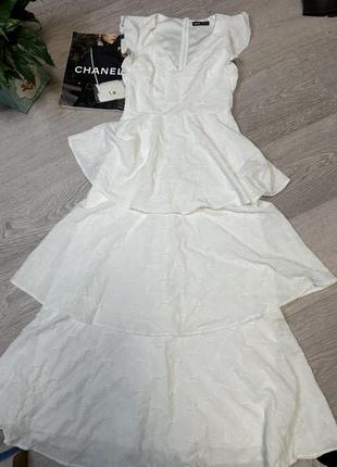 Весільна сукня shein belle з оздобленням шаром і подолом6 фото