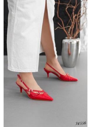 Жіночі туфлі босоніжки слінгбекі лаковані різні кольори9 фото