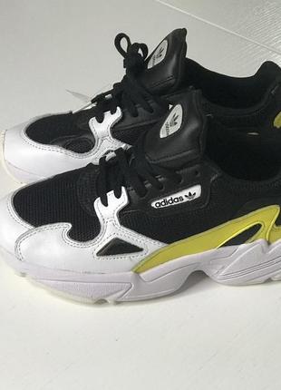 Кроси adidas2 фото