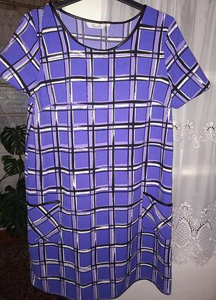 Платье свободного кроя