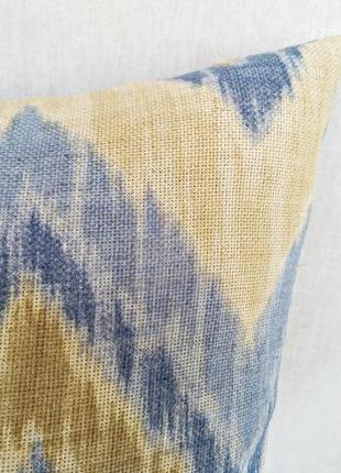 Декоративная подушка,интерьерная,"зигзаг голубой"3 фото