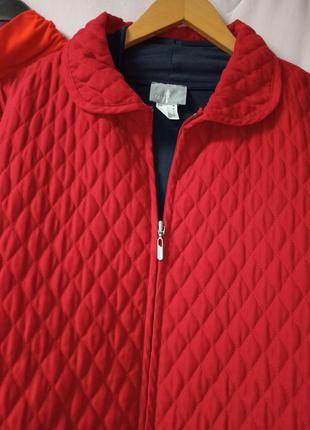 Шикарная красная стёганая куртка с карманами, 60-62разм.,canda.2 фото