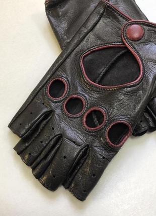 Перчатки женские автомобильные с обрезными пальцами из натуральной кожи ягненка6 фото