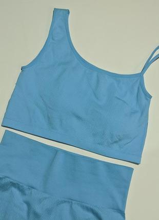 Голубой спортивный костюм лосины лосины утягивающие леггинсы топ с чашечками для тренировок в зал5 фото