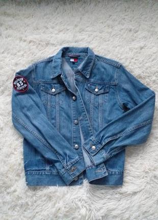 Джинсова куртка T-Shirt tommy hilfiger