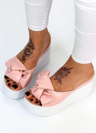 Женские кожаные/ замшевые шлепанцы на платформе