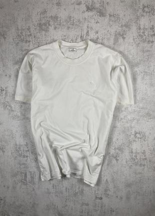 Элегантная белая футболка adidas с вышитым логотипом: ваш стиль, наше качество!