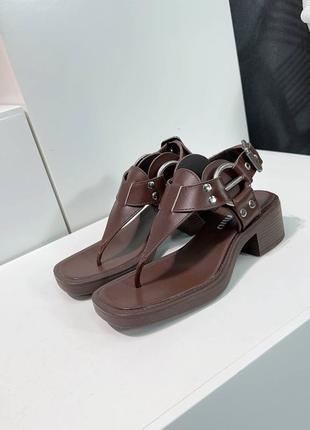 Сандалії miu чорні коричневі білі4 фото