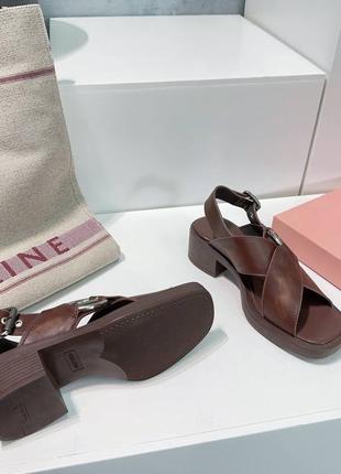 Сандалії miu чорні коричневі білі7 фото